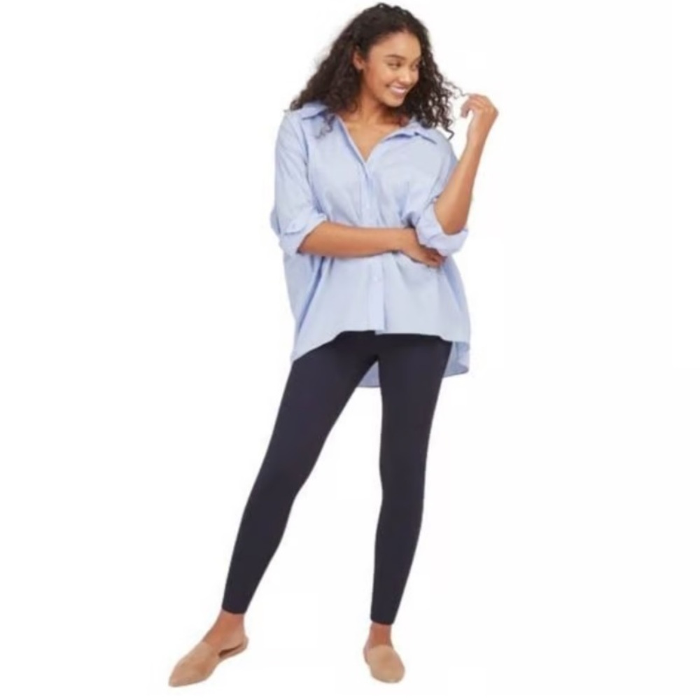 SPANX The Perfect Ankle Leggings
Size L in Navy Blue